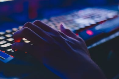 How To Avoid Scams: 5 Common Scams & How To Avoid Them